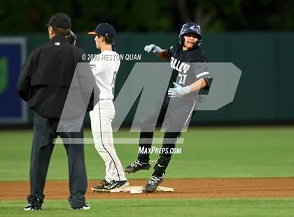 Thumbnail 1 in Santa Ana Valley vs. Rolling Hills Prep (Halo Classic) photogallery.