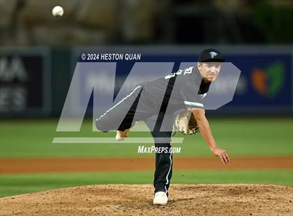 Thumbnail 2 in Santa Ana Valley vs. Rolling Hills Prep (Halo Classic) photogallery.