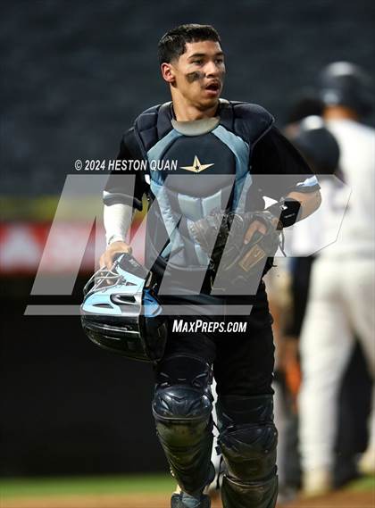 Thumbnail 2 in Santa Ana Valley vs. Rolling Hills Prep (Halo Classic) photogallery.