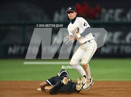 Thumbnail 1 in Santa Ana Valley vs. Rolling Hills Prep (Halo Classic) photogallery.