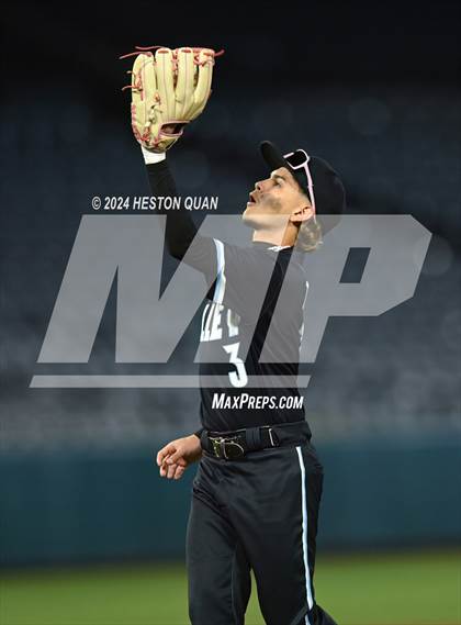 Thumbnail 1 in Santa Ana Valley vs. Rolling Hills Prep (Halo Classic) photogallery.