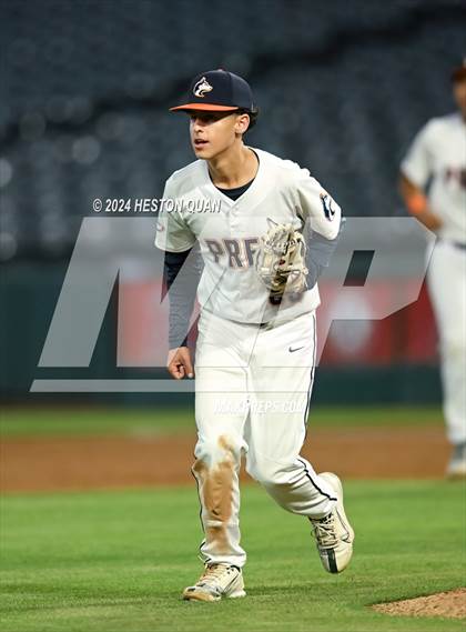 Thumbnail 2 in Santa Ana Valley vs. Rolling Hills Prep (Halo Classic) photogallery.