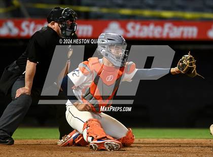 Thumbnail 3 in Santa Ana Valley vs. Rolling Hills Prep (Halo Classic) photogallery.