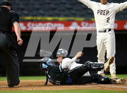 Thumbnail 2 in Santa Ana Valley vs. Rolling Hills Prep (Halo Classic) photogallery.