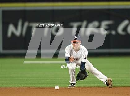 Thumbnail 2 in Santa Ana Valley vs. Rolling Hills Prep (Halo Classic) photogallery.