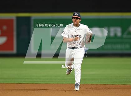 Thumbnail 1 in Santa Ana Valley vs. Rolling Hills Prep (Halo Classic) photogallery.