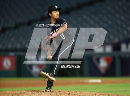 Thumbnail 2 in Santa Ana Valley vs. Rolling Hills Prep (Halo Classic) photogallery.