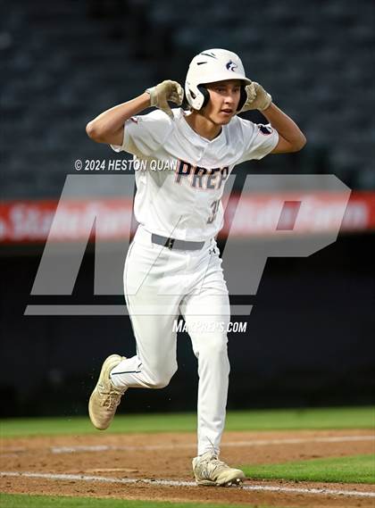 Thumbnail 1 in Santa Ana Valley vs. Rolling Hills Prep (Halo Classic) photogallery.