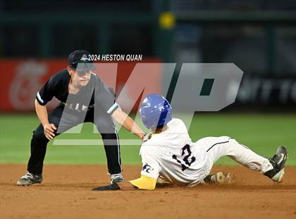 Thumbnail 2 in Santa Ana Valley vs. Rolling Hills Prep (Halo Classic) photogallery.