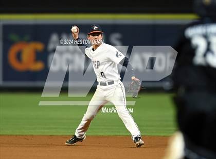 Thumbnail 2 in Santa Ana Valley vs. Rolling Hills Prep (Halo Classic) photogallery.