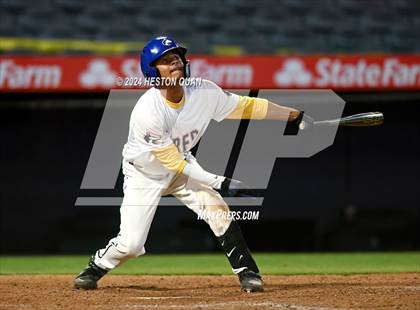 Thumbnail 3 in Santa Ana Valley vs. Rolling Hills Prep (Halo Classic) photogallery.