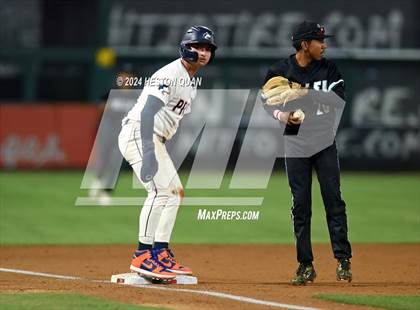 Thumbnail 3 in Santa Ana Valley vs. Rolling Hills Prep (Halo Classic) photogallery.