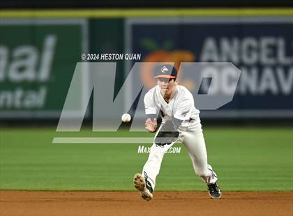 Thumbnail 2 in Santa Ana Valley vs. Rolling Hills Prep (Halo Classic) photogallery.