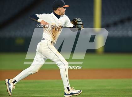 Thumbnail 2 in Santa Ana Valley vs. Rolling Hills Prep (Halo Classic) photogallery.