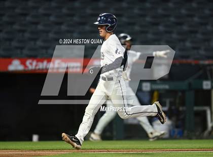 Thumbnail 2 in Santa Ana Valley vs. Rolling Hills Prep (Halo Classic) photogallery.