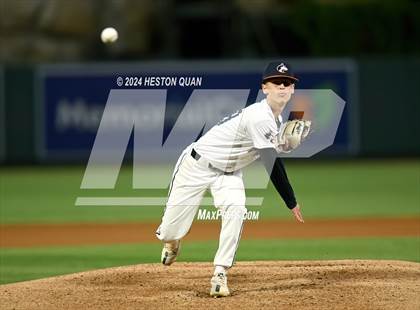 Thumbnail 2 in Santa Ana Valley vs. Rolling Hills Prep (Halo Classic) photogallery.