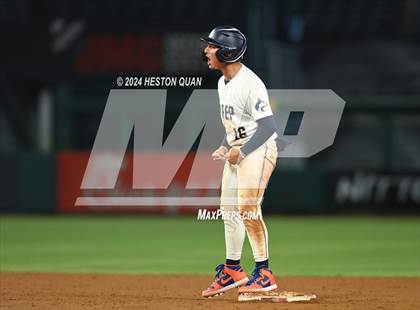 Thumbnail 1 in Santa Ana Valley vs. Rolling Hills Prep (Halo Classic) photogallery.
