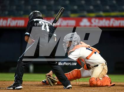 Thumbnail 3 in Santa Ana Valley vs. Rolling Hills Prep (Halo Classic) photogallery.