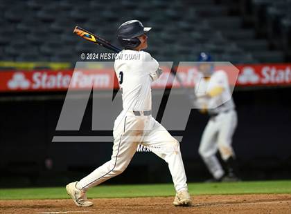 Thumbnail 2 in Santa Ana Valley vs. Rolling Hills Prep (Halo Classic) photogallery.