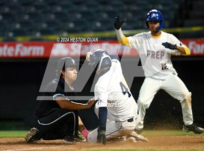 Thumbnail 2 in Santa Ana Valley vs. Rolling Hills Prep (Halo Classic) photogallery.