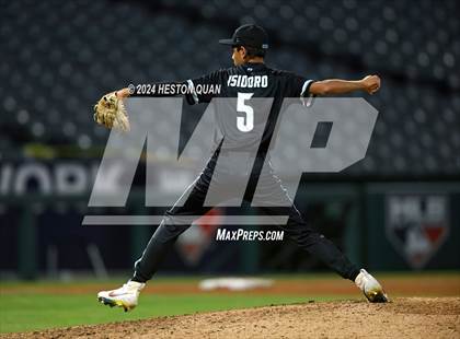 Thumbnail 3 in Santa Ana Valley vs. Rolling Hills Prep (Halo Classic) photogallery.