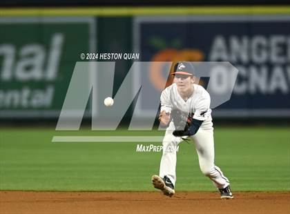 Thumbnail 1 in Santa Ana Valley vs. Rolling Hills Prep (Halo Classic) photogallery.
