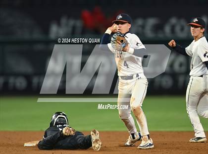 Thumbnail 3 in Santa Ana Valley vs. Rolling Hills Prep (Halo Classic) photogallery.