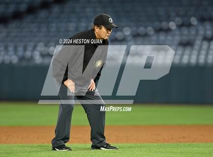 Thumbnail 1 in Santa Ana Valley vs. Rolling Hills Prep (Halo Classic) photogallery.