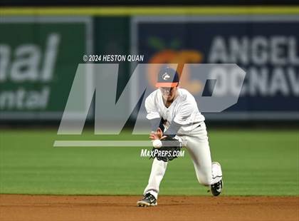 Thumbnail 3 in Santa Ana Valley vs. Rolling Hills Prep (Halo Classic) photogallery.