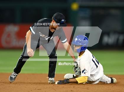 Thumbnail 3 in Santa Ana Valley vs. Rolling Hills Prep (Halo Classic) photogallery.
