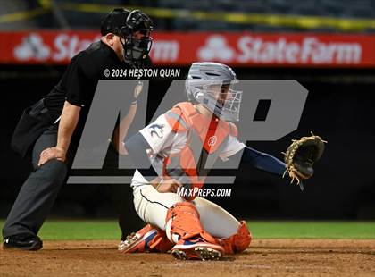Thumbnail 1 in Santa Ana Valley vs. Rolling Hills Prep (Halo Classic) photogallery.