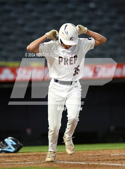 Thumbnail 2 in Santa Ana Valley vs. Rolling Hills Prep (Halo Classic) photogallery.