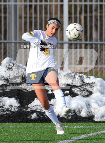 Thumbnail 1 in Spencerport vs. Shoreham-Wading River (NYSPHSAA Class A Final) photogallery.