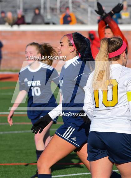 Thumbnail 2 in Spencerport vs. Shoreham-Wading River (NYSPHSAA Class A Final) photogallery.