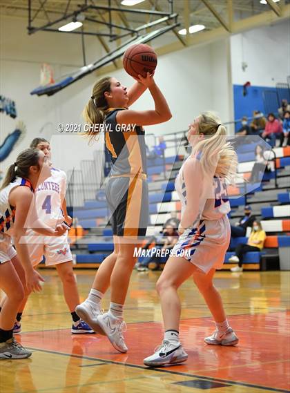 Thumbnail 3 in Sullivan Central @ Volunteer photogallery.