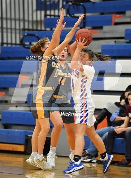 Thumbnail 2 in Sullivan Central @ Volunteer photogallery.
