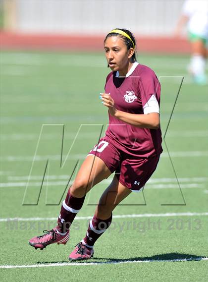 Thumbnail 1 in Wylie vs Mabank (UIL 4A Region 2 Semifinal) photogallery.
