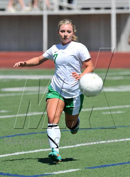 Thumbnail 2 in Wylie vs Mabank (UIL 4A Region 2 Semifinal) photogallery.