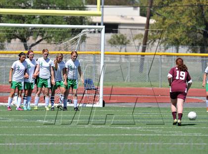 Thumbnail 1 in Wylie vs Mabank (UIL 4A Region 2 Semifinal) photogallery.