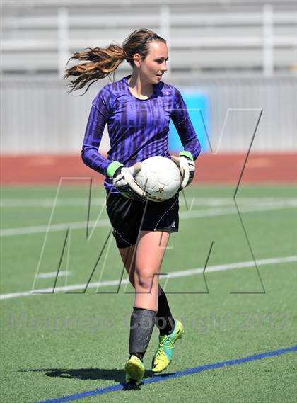 Thumbnail 1 in Wylie vs Mabank (UIL 4A Region 2 Semifinal) photogallery.