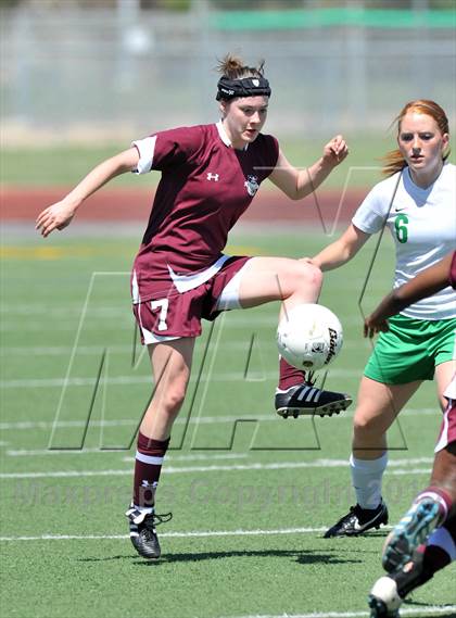 Thumbnail 2 in Wylie vs Mabank (UIL 4A Region 2 Semifinal) photogallery.