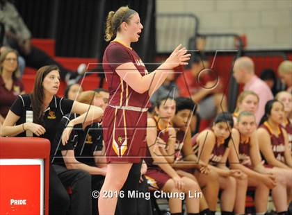 Thumbnail 3 in La Canada vs. Antelope Valley (CIF SoCal Regional D4 Final) photogallery.
