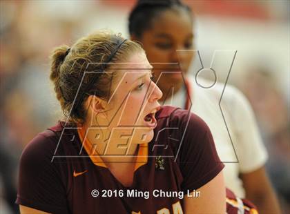 Thumbnail 1 in La Canada vs. Antelope Valley (CIF SoCal Regional D4 Final) photogallery.