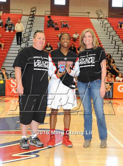 Thumbnail 1 in La Canada vs. Antelope Valley (CIF SoCal Regional D4 Final) photogallery.