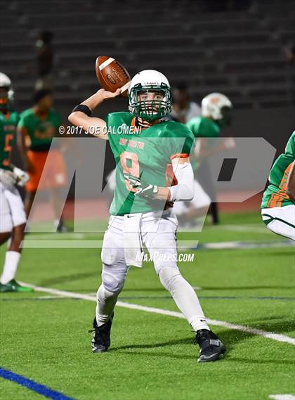 Thumbnail 3 in Jefferson vs Houston [Sam] photogallery.