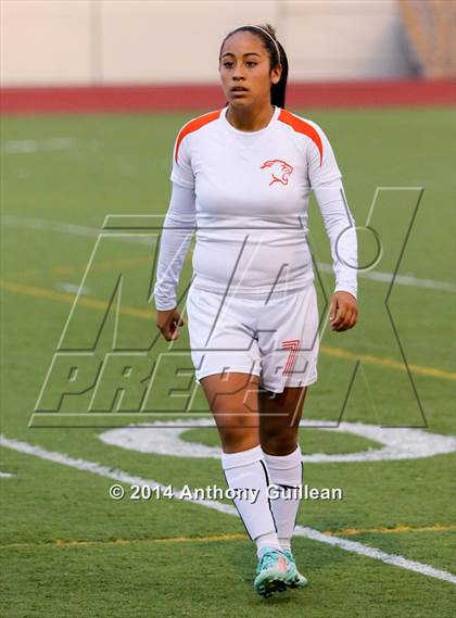 Thumbnail 1 in Orange vs. Bolsa Grande  photogallery.