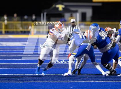 Thumbnail 3 in Madison Central vs. Tupelo (MHSAA 7A North State Championship) photogallery.