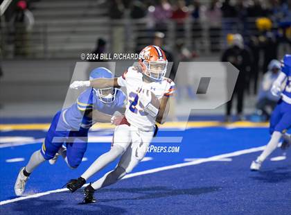 Thumbnail 2 in Madison Central vs. Tupelo (MHSAA 7A North State Championship) photogallery.