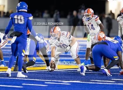 Thumbnail 3 in Madison Central vs. Tupelo (MHSAA 7A North State Championship) photogallery.