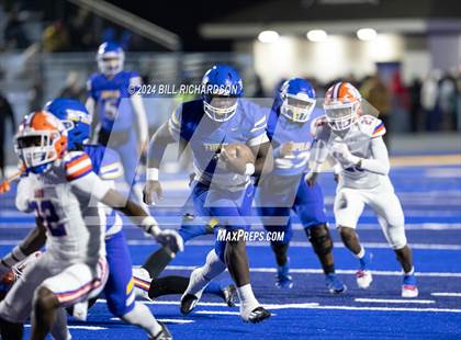 Thumbnail 3 in Madison Central vs. Tupelo (MHSAA 7A North State Championship) photogallery.